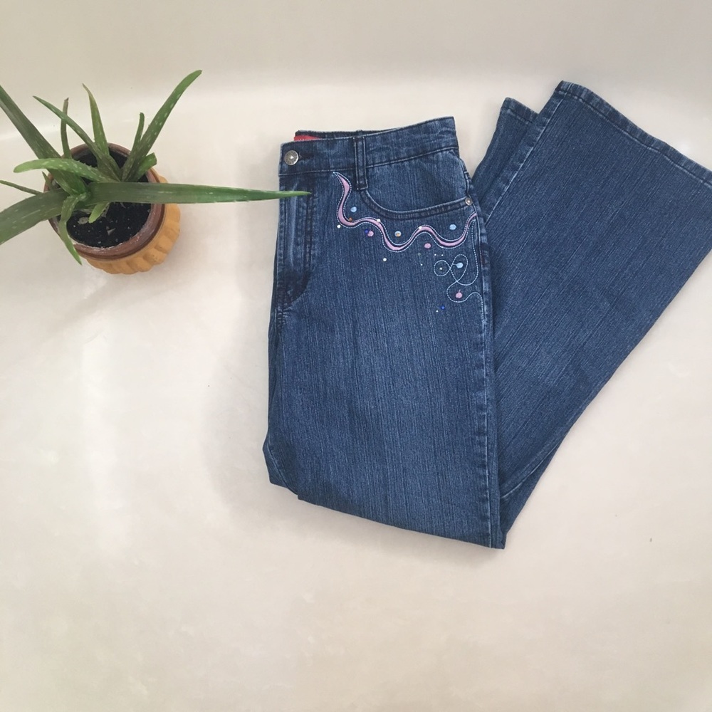Cosmopolitan Jeanswear Embroidered Denim Jeans